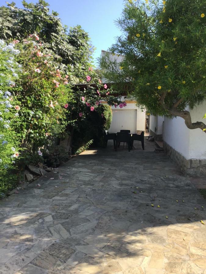 Villa Rosario トレ・デ・ベナガルボン エクステリア 写真